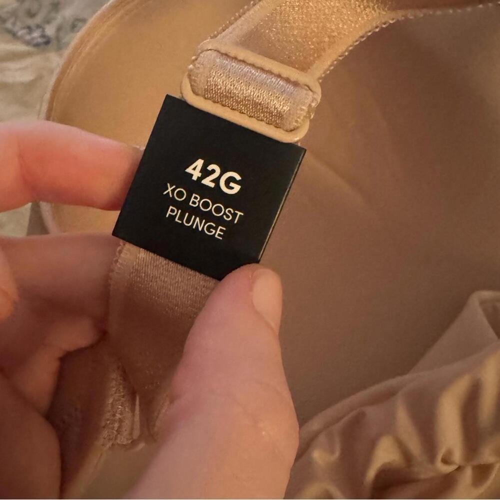 Torrid 42G Boost Plunge Bra - New with Tags - Picture 3 of 8